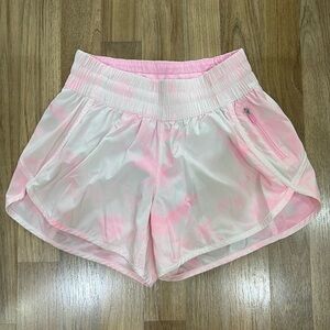 Lululemon Tracker Short V Miami Pink Diamond Dye ~ Size 6